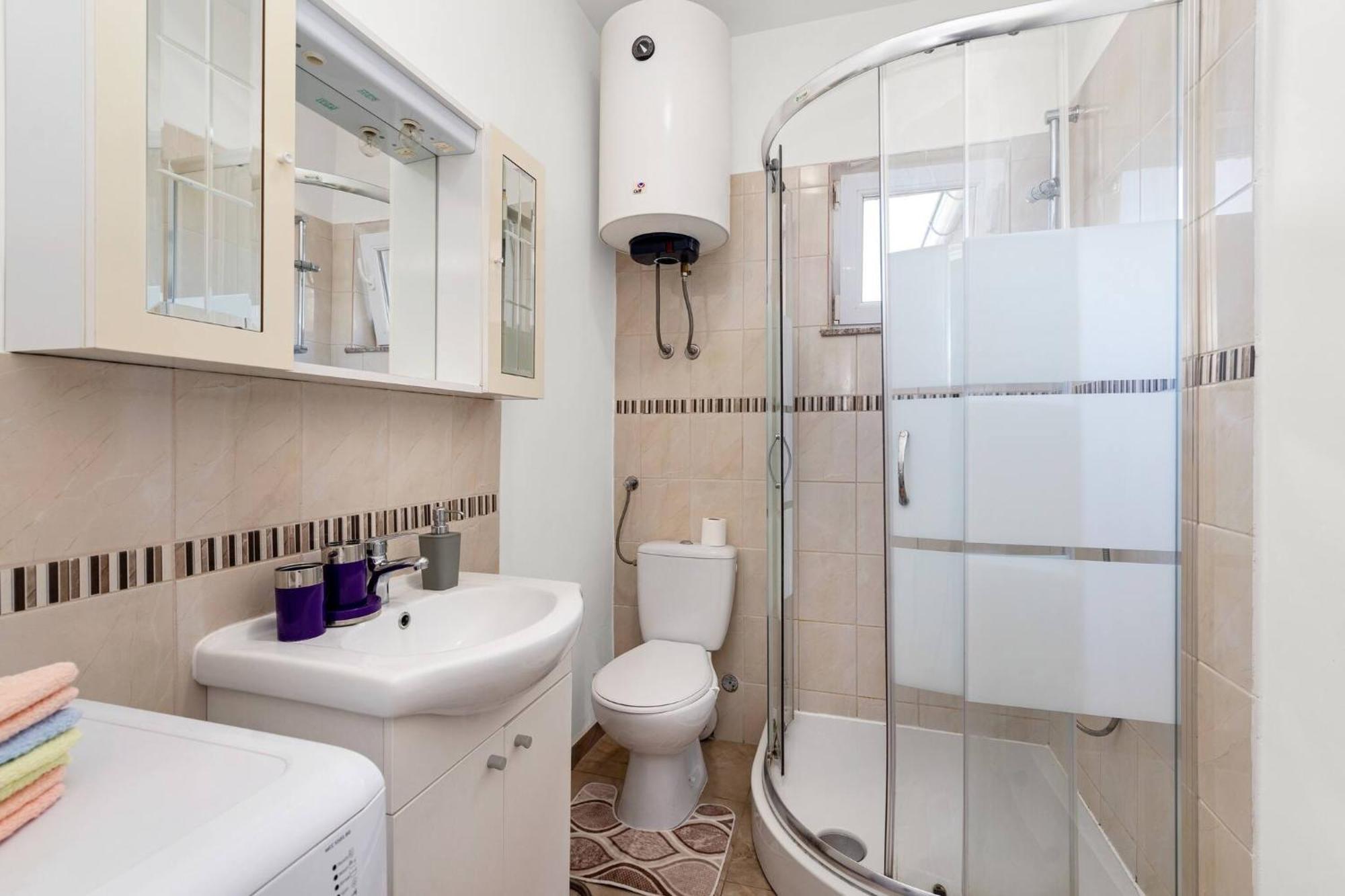 Apartment Lara Tribunj  Luaran gambar