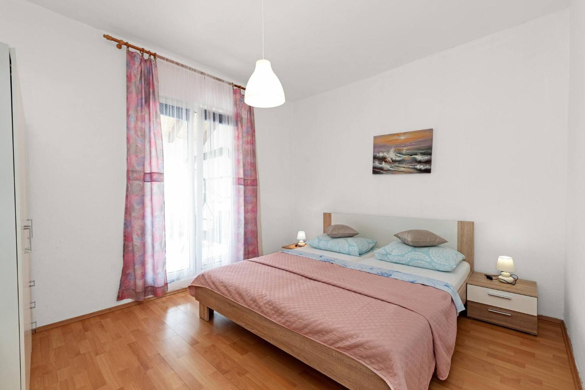 Apartment Lara Tribunj  Luaran gambar